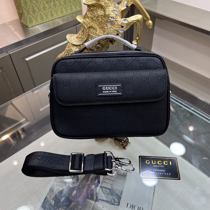 Gucci Handbags 35